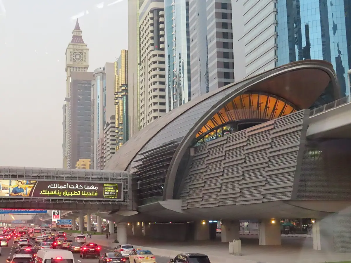 Financial Centre metro station, Dubai